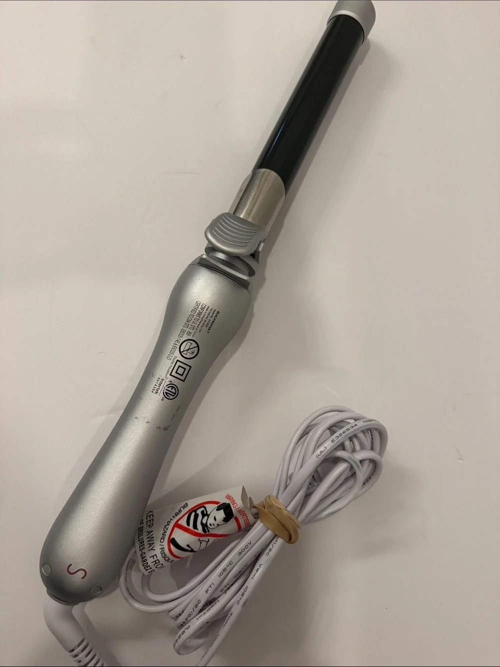Beachweaver Pro curling iron 1